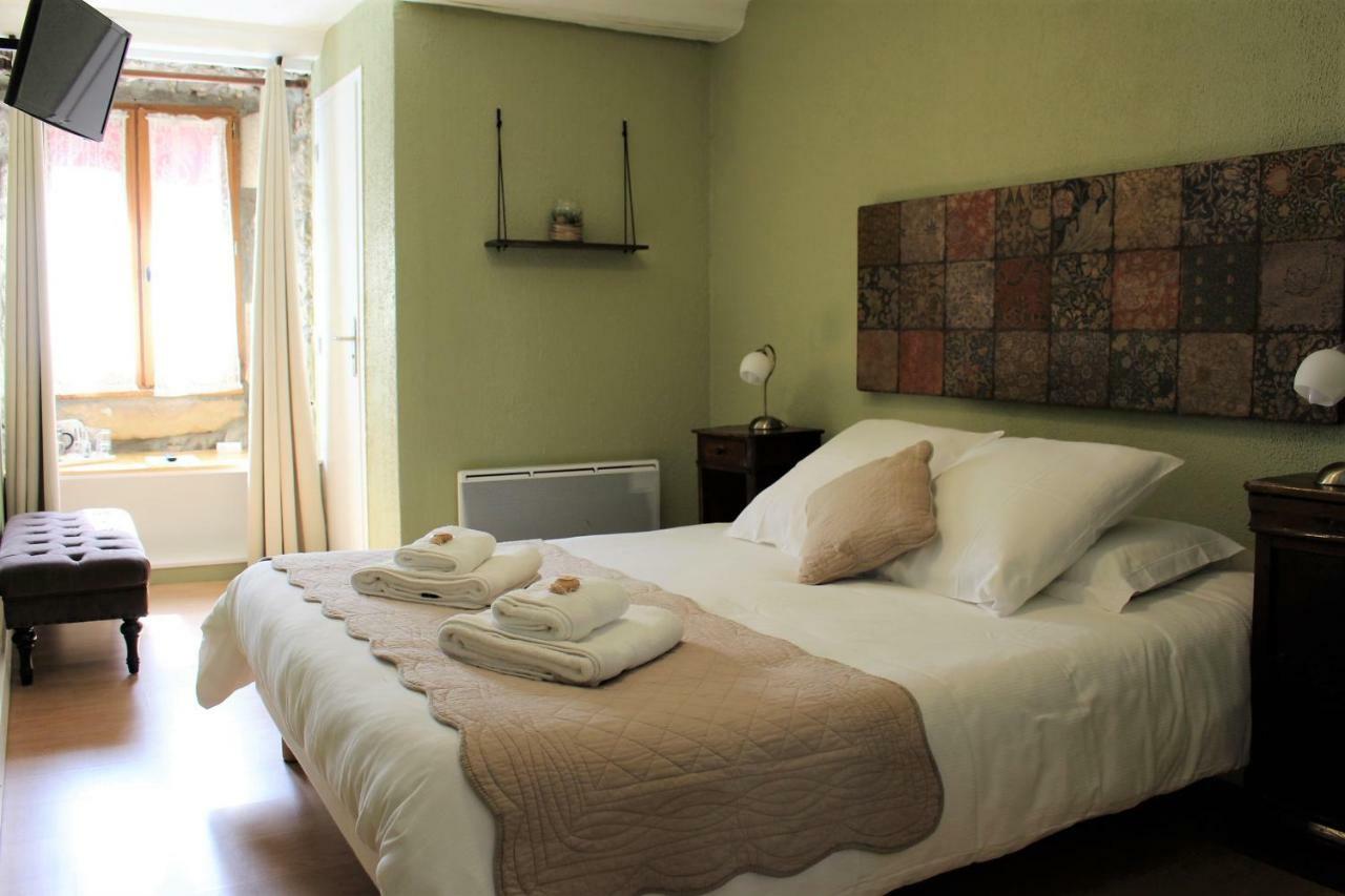 L'Auberge De Montpezat Oda fotoğraf